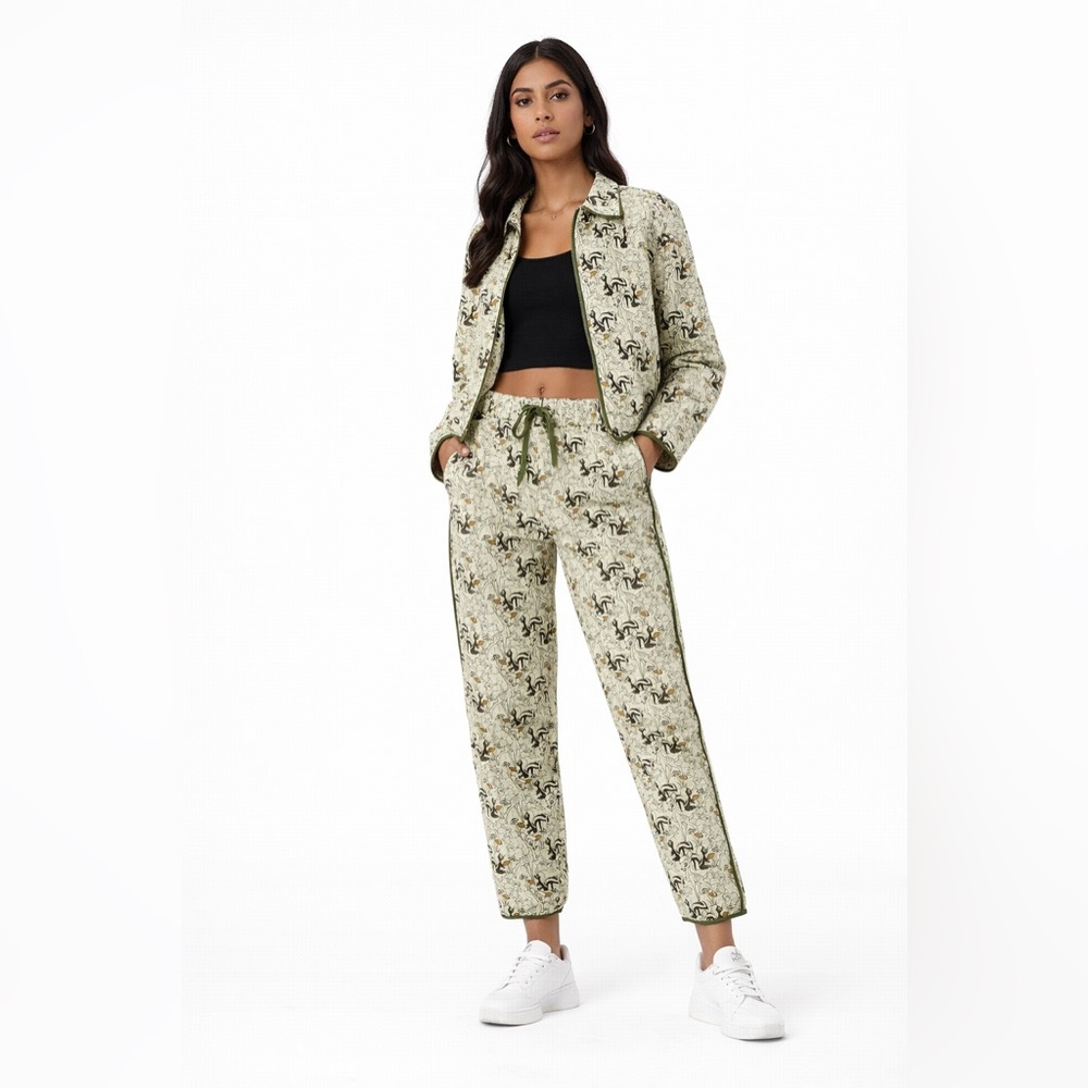 NEW DISNEY PARKS Bambi Quilted Pants Size L Thumper Flower Allover Print Green - Picture 2 of 11
